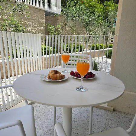 Villa Anchor Baska Voda Exterior photo